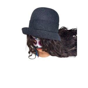 Black wool bucket hat with trim scala